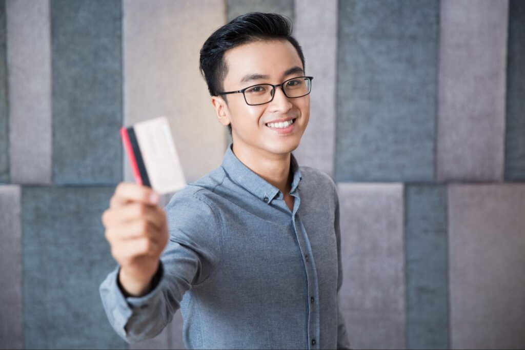 บัตรกดเงินสด ค่าธรรมเนียม